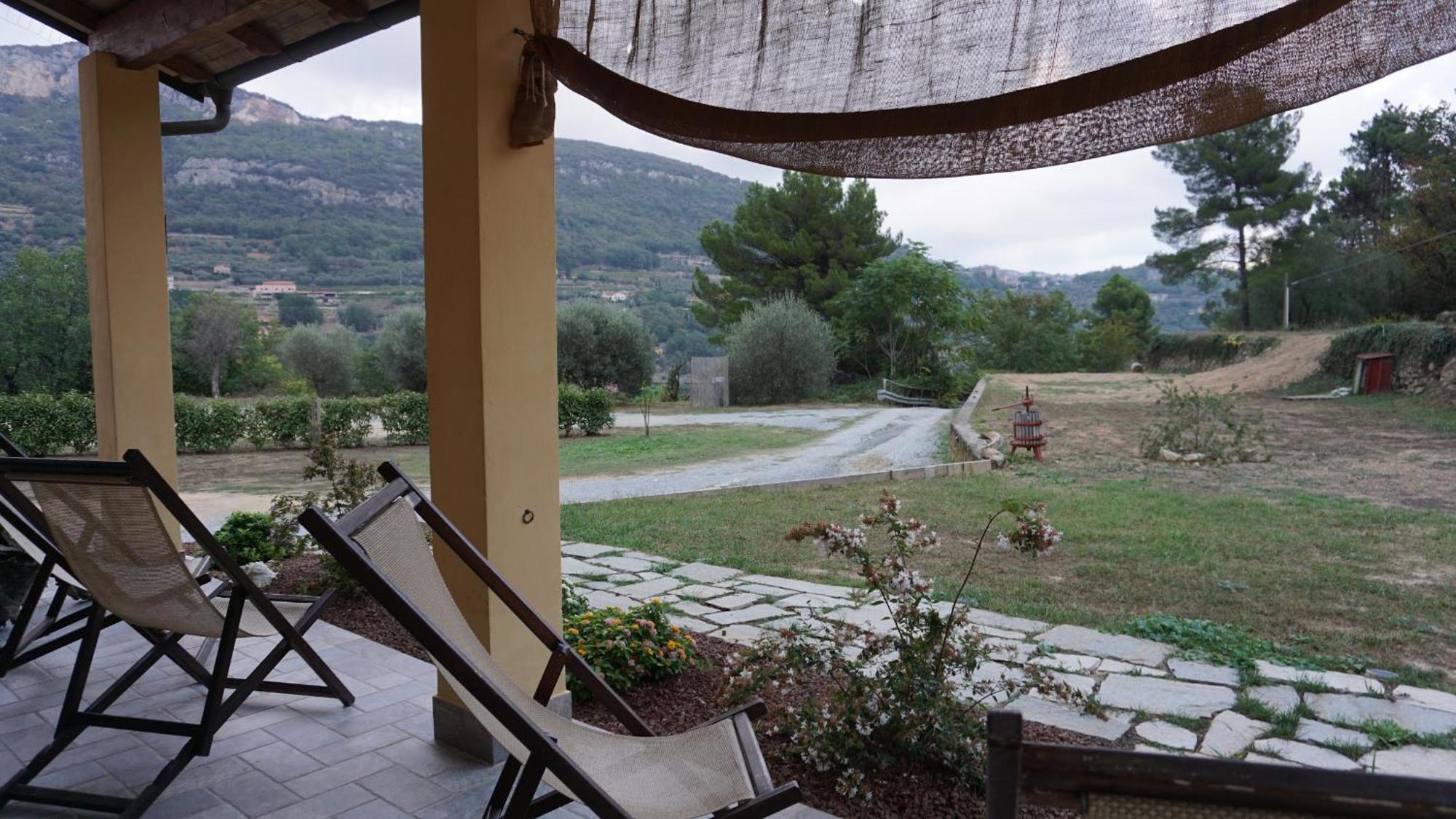 I Campi Di Lino Bed & Breakfast Finale Ligure Ngoại thất bức ảnh